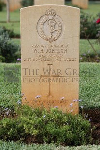 BEIRUT WAR CEMETERY - JOHNSON, WILFRED HARRY